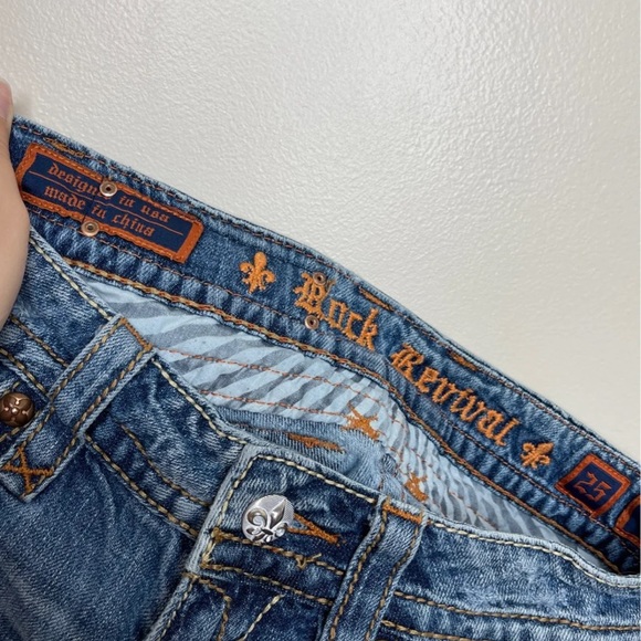 Rock Revival Jen Shorts - Picture 5 of 6